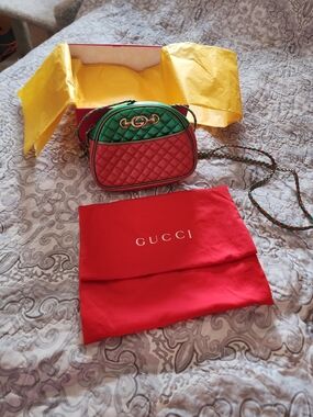New Gucci Quilted Red & Green Crossbody Bag
